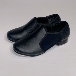 Theatricals Girl kids black slip on Tap Shoes size 11